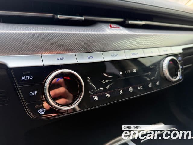 Genesis G80 (RG3) бензин 3.5 турбо 2WD, 2023 14