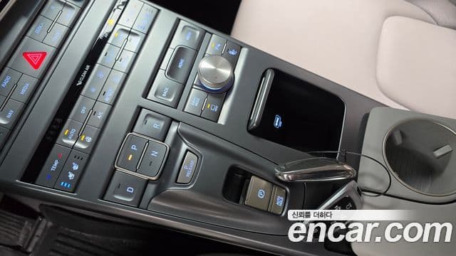 Hyundai NEXO Premium, 2024 9