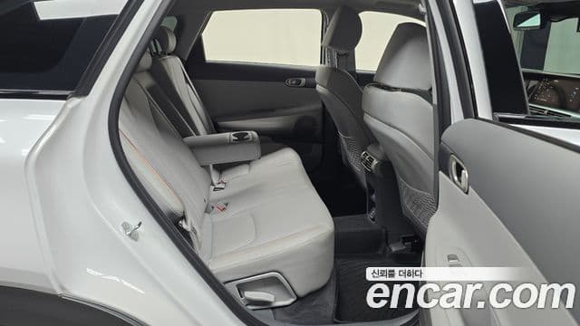 Hyundai NEXO Premium, 2024 12