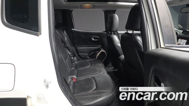 Jeep Renegade 2.0 дизель Longitude AWD, 2017 12