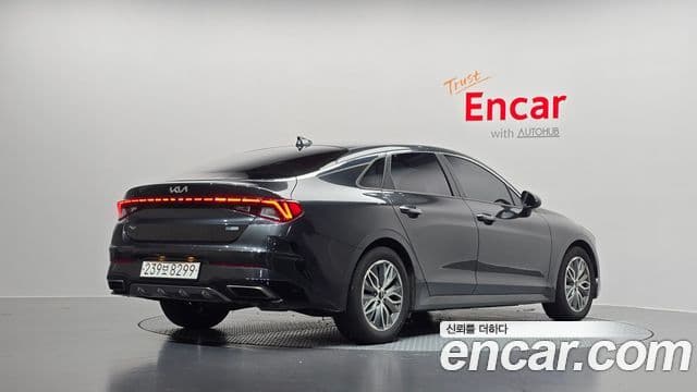 Kia K5 гибрид 3세대 Prestige, 2022 2