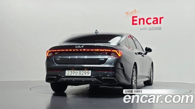 Kia K5 гибрид 3세대 Prestige, 2022 4