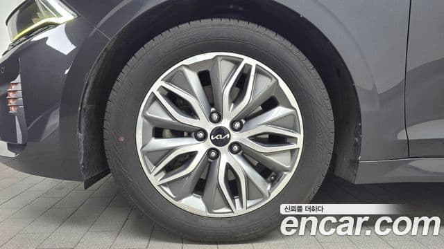 Kia K5 гибрид 3세대 Prestige, 2022 все фото