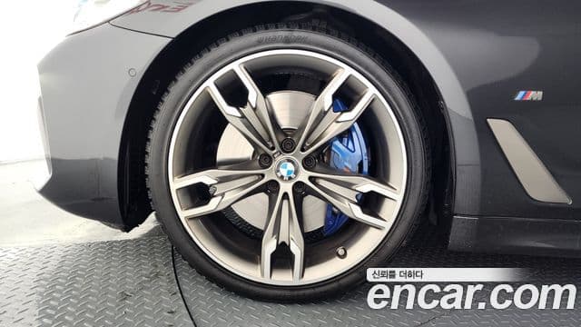 BMW 5시리즈 (G30), 2022 все фото