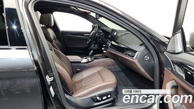 BMW 5시리즈 (G30), 2022 11