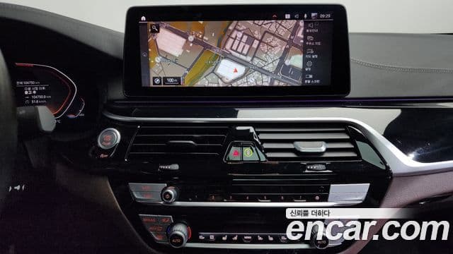 BMW 5시리즈 (G30), 2022 14