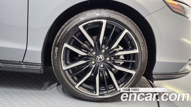 Honda Accord 11세대 2.0 гибрид Туринг (Touring), 2023 все фото