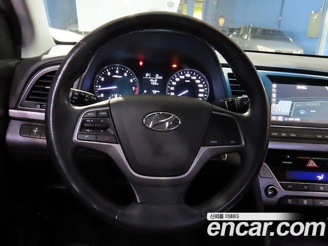 Hyundai Avante AD 1.6 GDI Smart, 2017 13