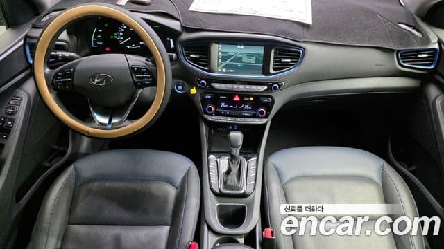 Hyundai Ioniq гибрид, 2016 7