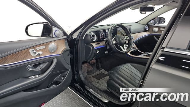 Mercedes-Benz E-класс W213 Exclusive, 2019 10