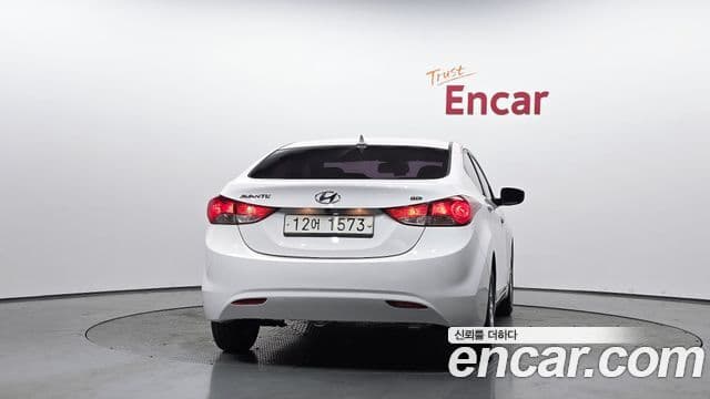 Hyundai Avante MD M16 GDI Smart, 2013 4