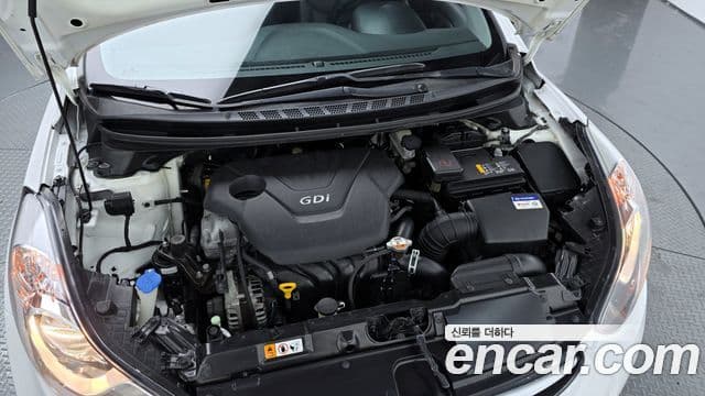 Hyundai Avante MD M16 GDI Smart, 2013 6