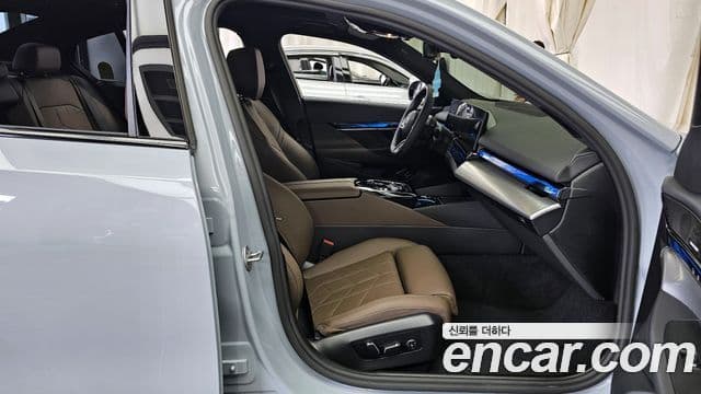 BMW 5시리즈 (G60) 523d M Sport, 2025 11