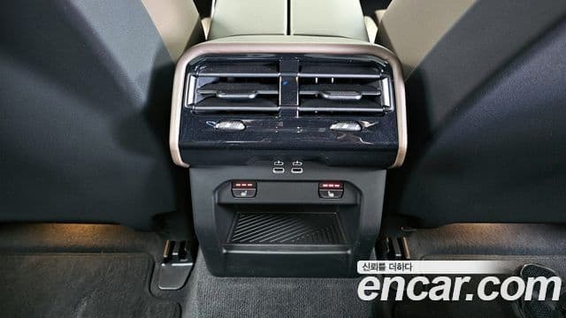 BMW 5시리즈 (G60) 523d M Sport, 2025 18