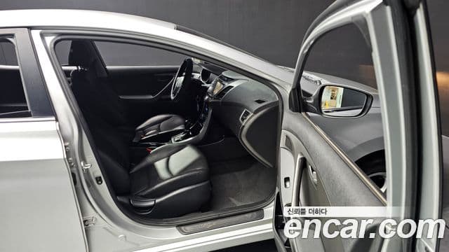 Hyundai The / новый New Avante 빌트인캠2 — базовая версия - Built-in Cam 2, 2014 11