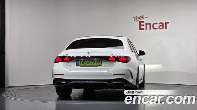 Mercedes-Benz E-класс W214 AMG Line, 2026 4