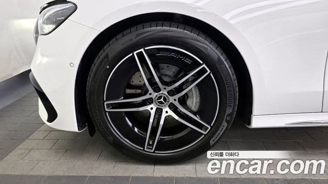 Mercedes-Benz E-класс W214 AMG Line, 2026 все фото