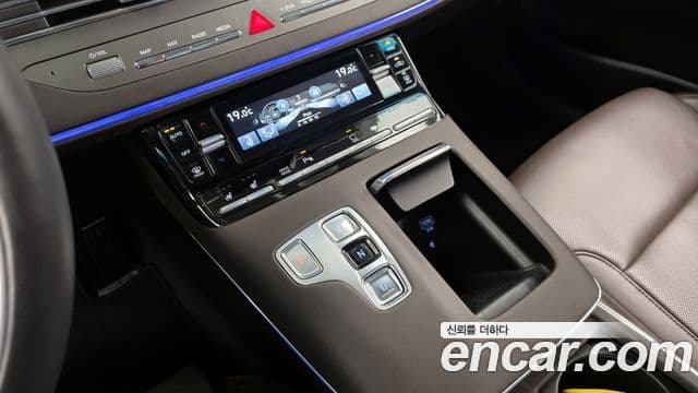 Hyundai The / новый New Grandeur IG Exclusive, 2022 9