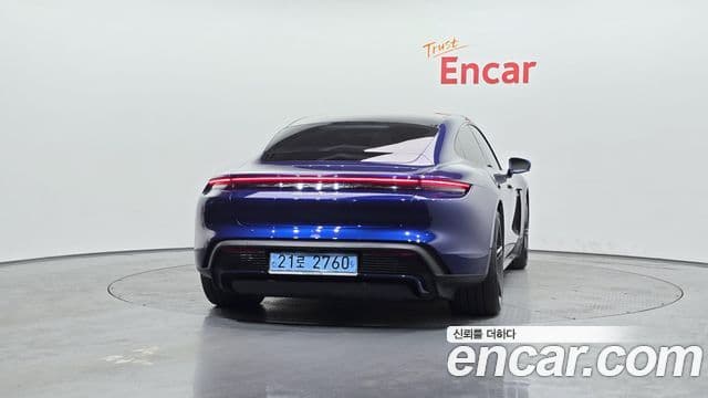Porsche 타이칸 турбо, 2021 4