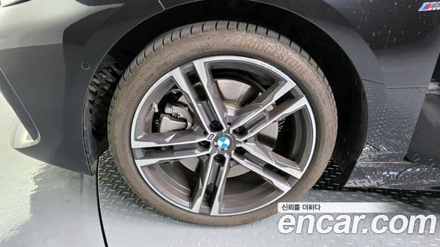 BMW 1시리즈 (F40) 120i M Sport, 2024 все фото