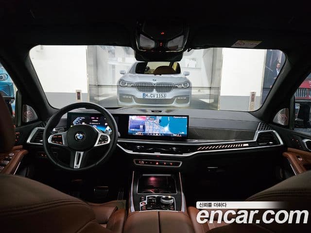 BMW X7 (G07) M60i xDrive M Sport 6인승, 2025 7