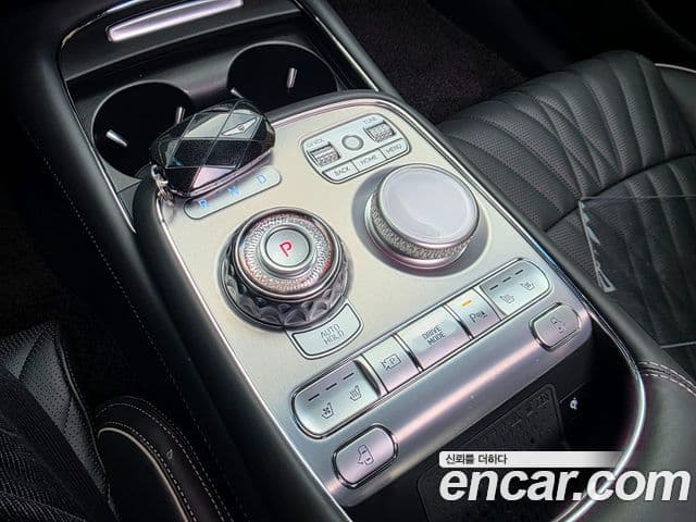 Genesis G90 (RS4) бензин 3.5 турбо e-S/C AWD, 2024 7