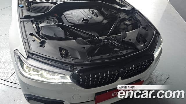 BMW 5시리즈 (G30) 520d M Sport, 2017 6