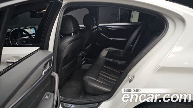 BMW 5시리즈 (G30) 520d M Sport, 2017 12