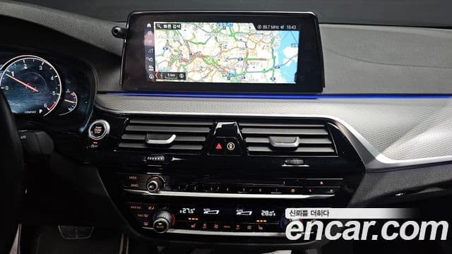 BMW 5시리즈 (G30) 520d M Sport, 2017 14