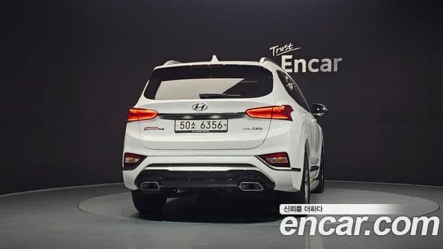 Hyundai Santa Fe TM Inspiration, 2019 4