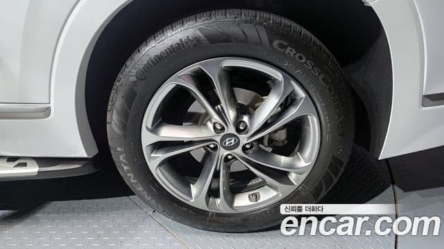 Hyundai Santa Fe TM Inspiration, 2019 все фото