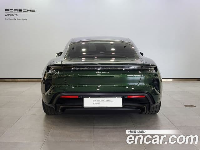 Porsche 타이칸 турбо S, 2025 4