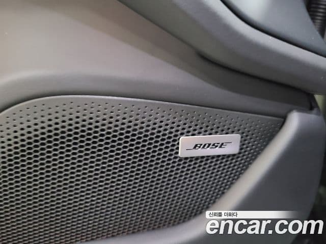 Porsche 타이칸 турбо S, 2025 12