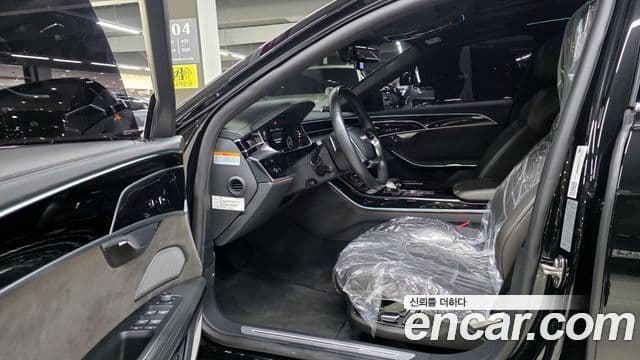 Audi A8 (D5) 55 TFSI Quattro LWB, 2021 9