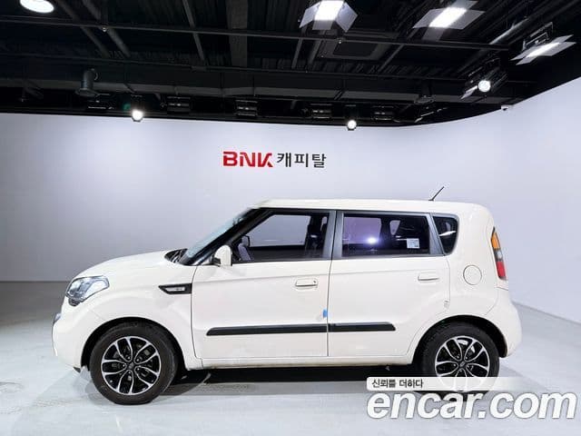 Kia Soul Safety, 2010 3