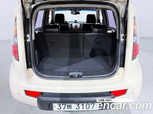 Kia Soul Safety, 2010 19