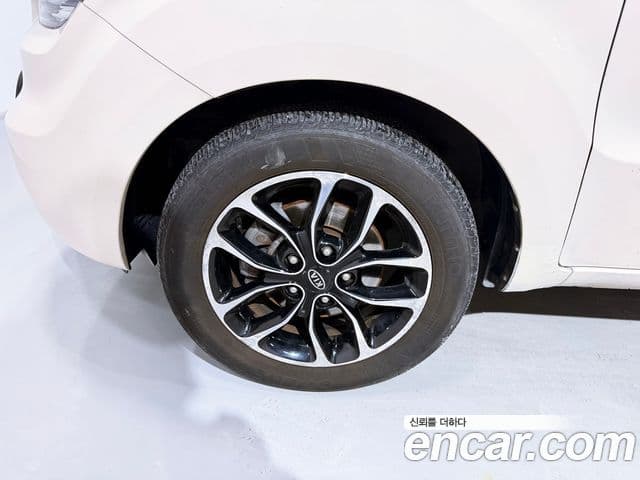 Kia Soul Safety, 2010 20