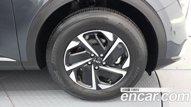 Kia Sportage 5세대 гибрид Prestige 2WD, 2024 все фото