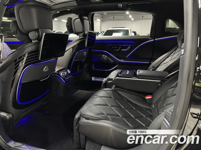 Mercedes-Benz S-класс W223 Maybach S580 4MATIC, 2022 13