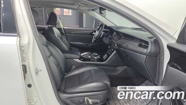 Kia K7 Premier 3.0 LPI Trendy(арендный автомобиль), 2020 11