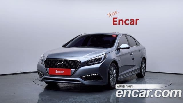 Hyundai LF Sonata гибрид Modern, 2016 1