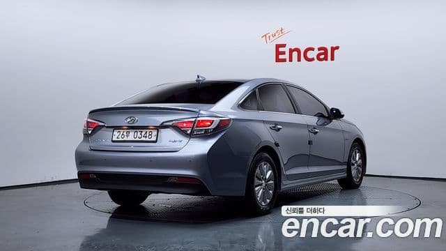 Hyundai LF Sonata гибрид Modern, 2016 2