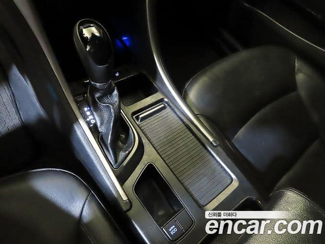 Hyundai Sonata The / новый 브릴리언트 Modern, 2014 12
