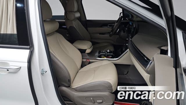 Kia Carnival 4세대 Signature, 2022 11