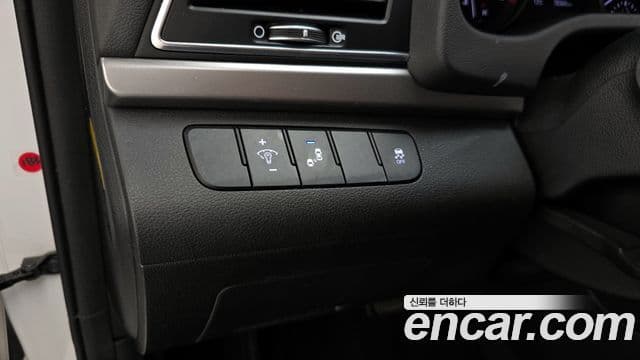 Hyundai Avante AD Modern, 2016 17