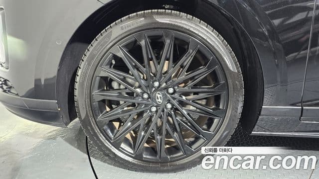 Hyundai Grandeur гибрид (GN7) Calligraphy, 2024 все фото