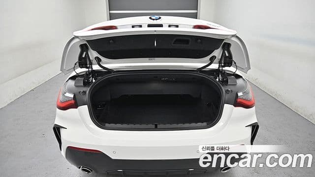 BMW 4시리즈 (G22) 420i M Sport кабриолет, 2023 20