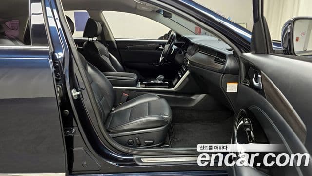 Kia K7 Premier гибрид Prestige, 2020 11