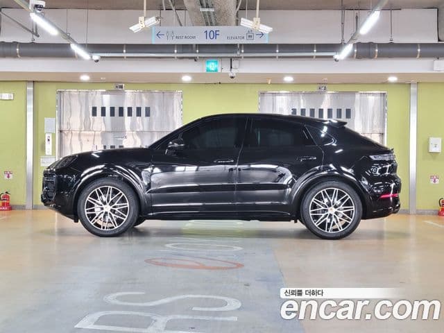 Porsche Cayenne (PO536) 3.0 купе, 2026 2