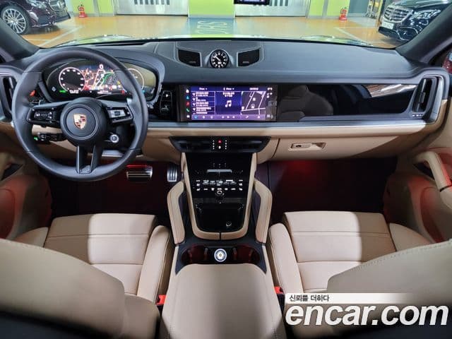 Porsche Cayenne (PO536) 3.0 купе, 2026 7